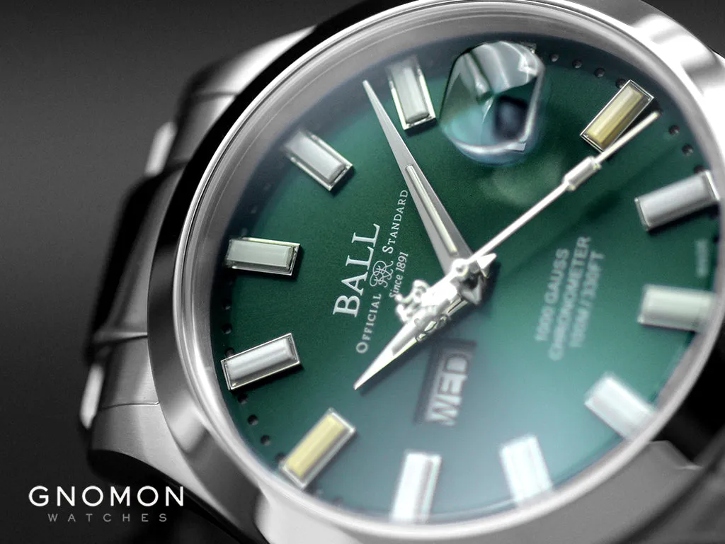 Engineer III Marvelight Chronometer Day-Date Green - Ltd Ed 1000pcs Ref. NM9036C-S1C-GRR