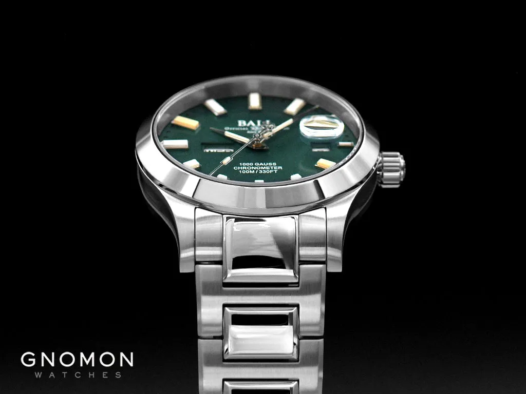 Engineer III Marvelight Chronometer Day-Date Green - Ltd Ed 1000pcs Ref. NM9036C-S1C-GRR