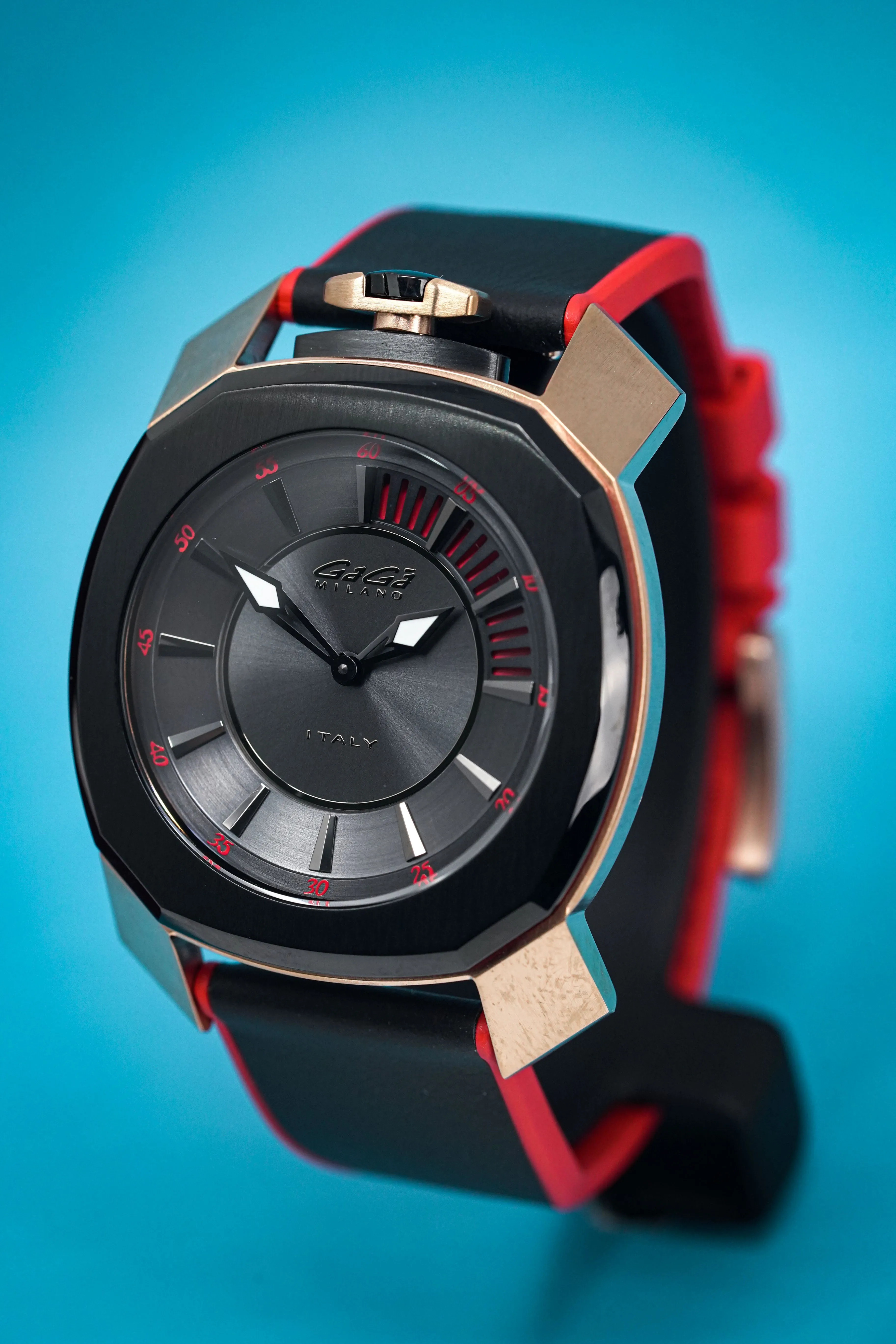 Gaga Milano Watch Frame_One Rose Gold Red 7054.01