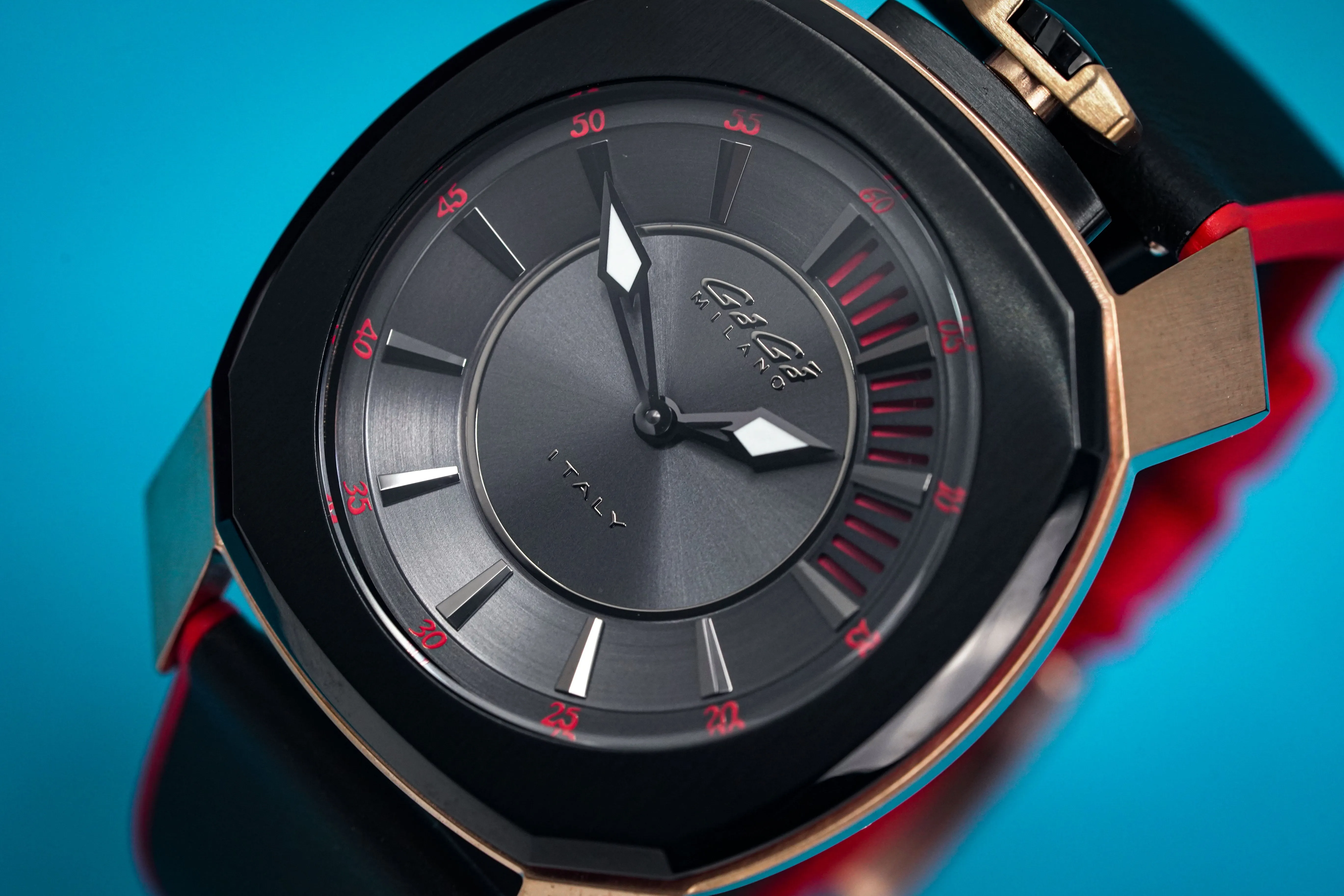 Gaga Milano Watch Frame_One Rose Gold Red 7054.01