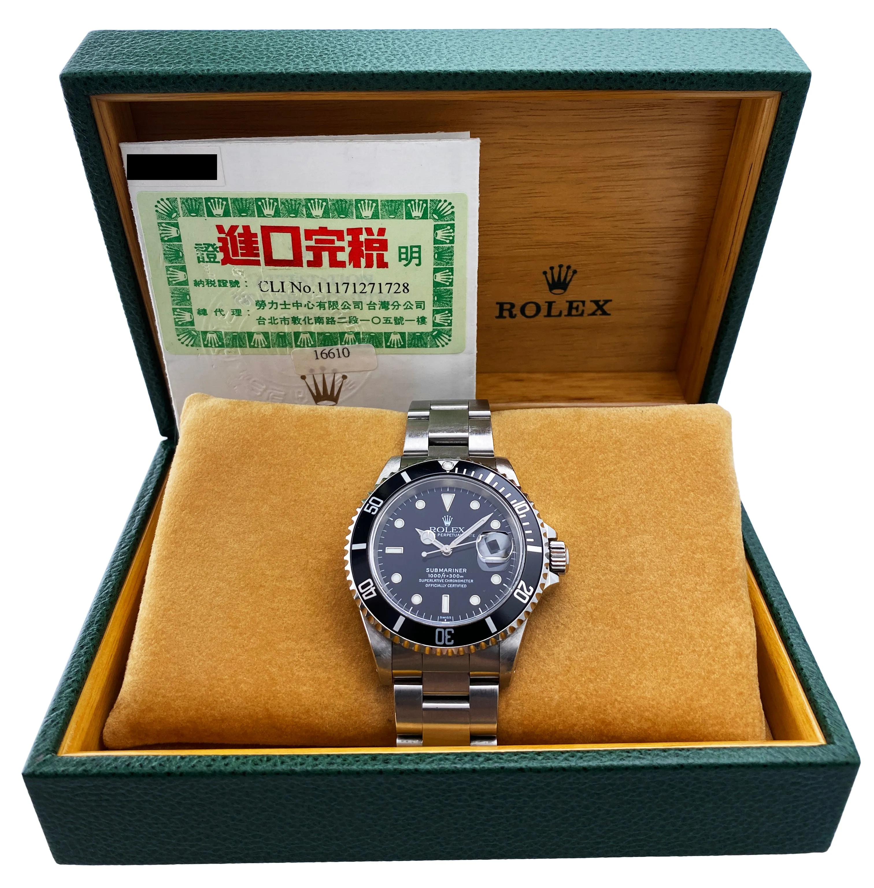 Rolex Submariner Date 16610 Mens Watch Box Papers