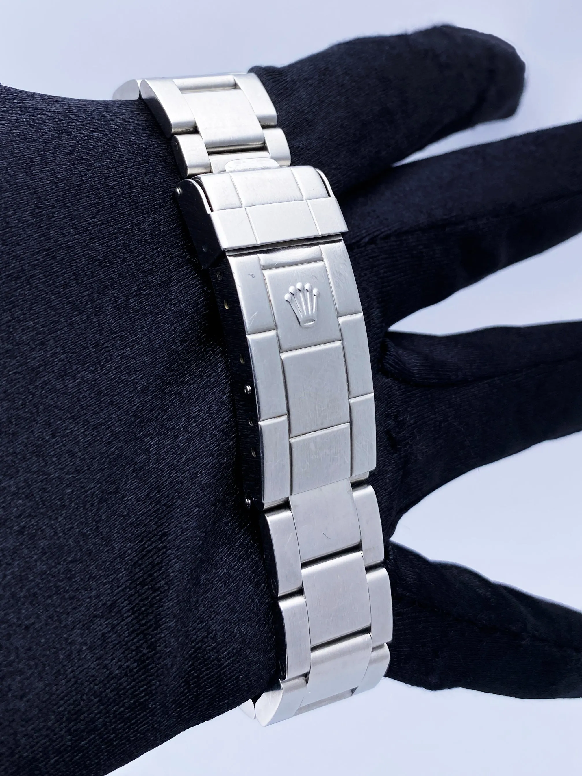 Rolex Submariner Date 16610 Mens Watch