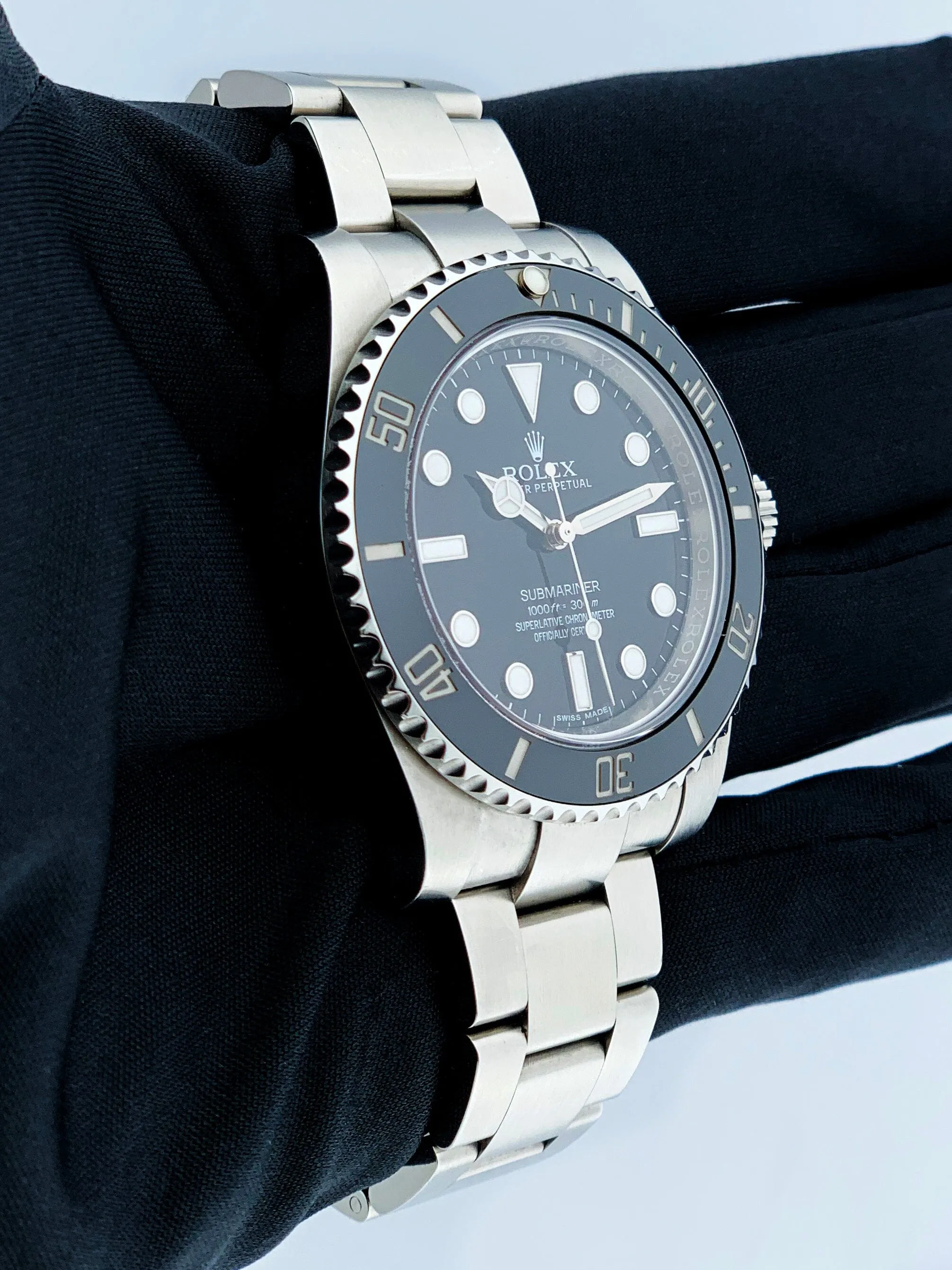 Rolex Submariner No Date 114060 Ceramic Bezel Mens Watch