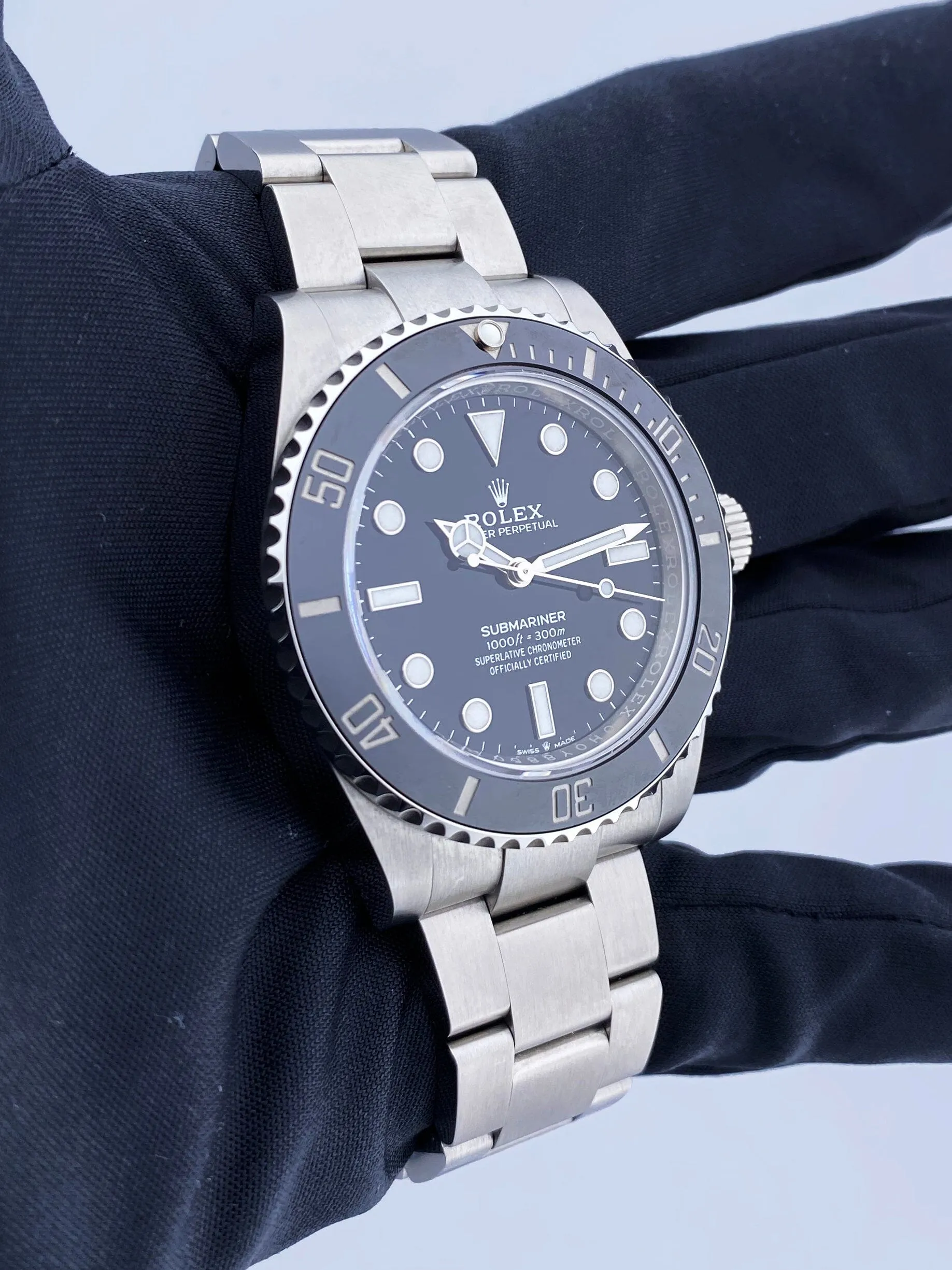 Rolex Submariner No Date 124060 Mens Watch