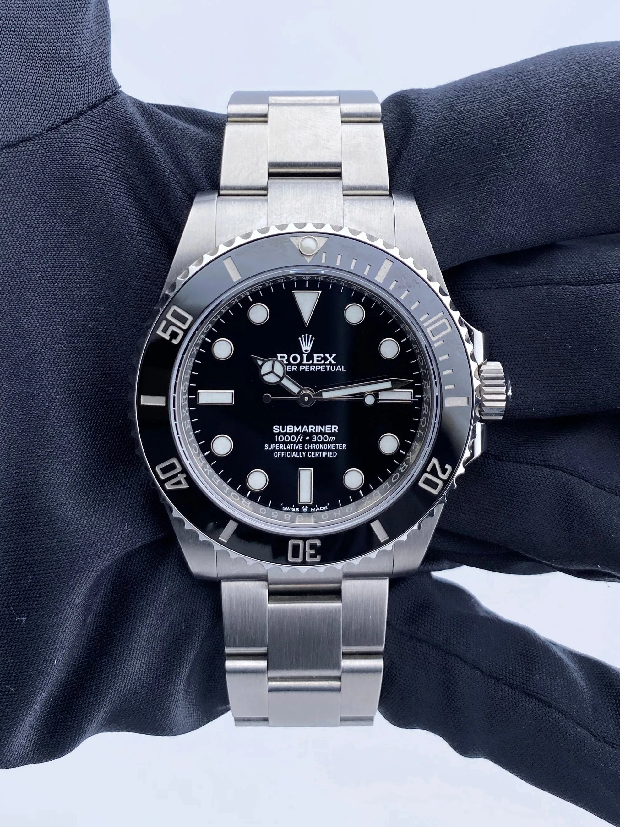 Rolex Submariner No Date 124060 Mens Watch