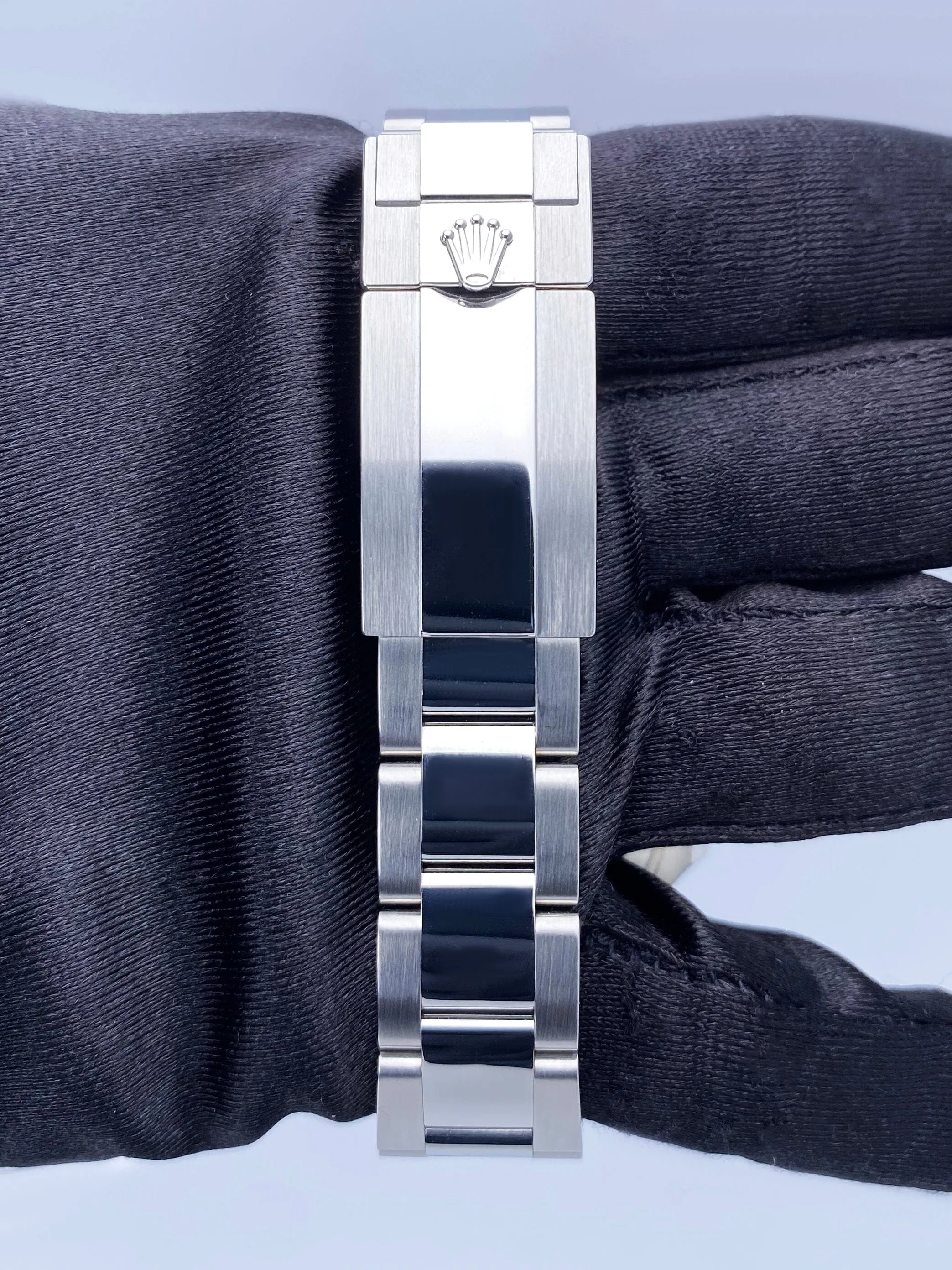 Rolex Yacht-Master 37 268622 Slate Dial Mens Watch Box Papers