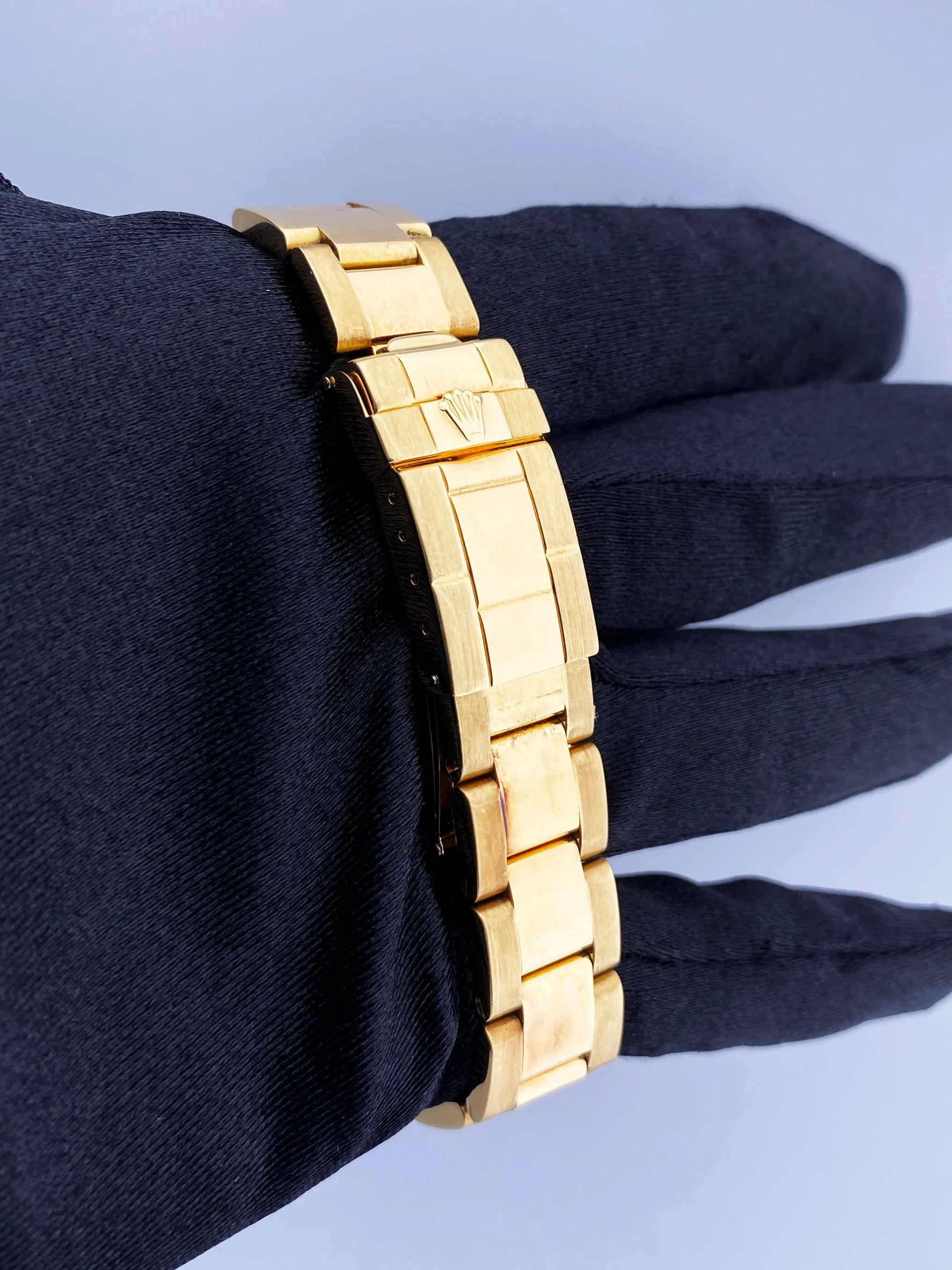 Rolex Yacht Master 68628 Blue Dial 18K Yellow Gold Watch