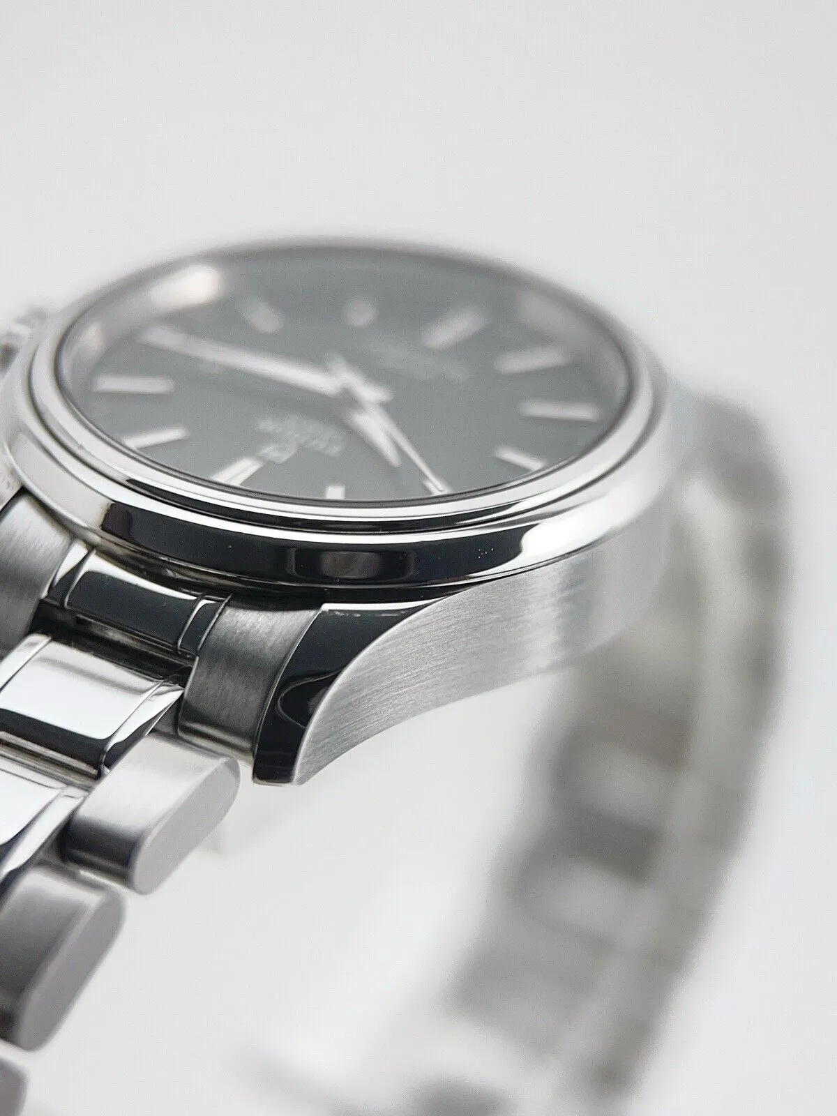 Tudor Style Stainless Steel Black Dial 28mm Automatic Women’s Watch 12100